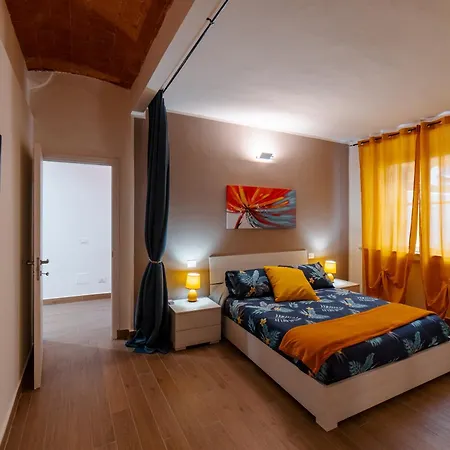 Casa R&r 5' A Piedi Dalla Torre! Apartment